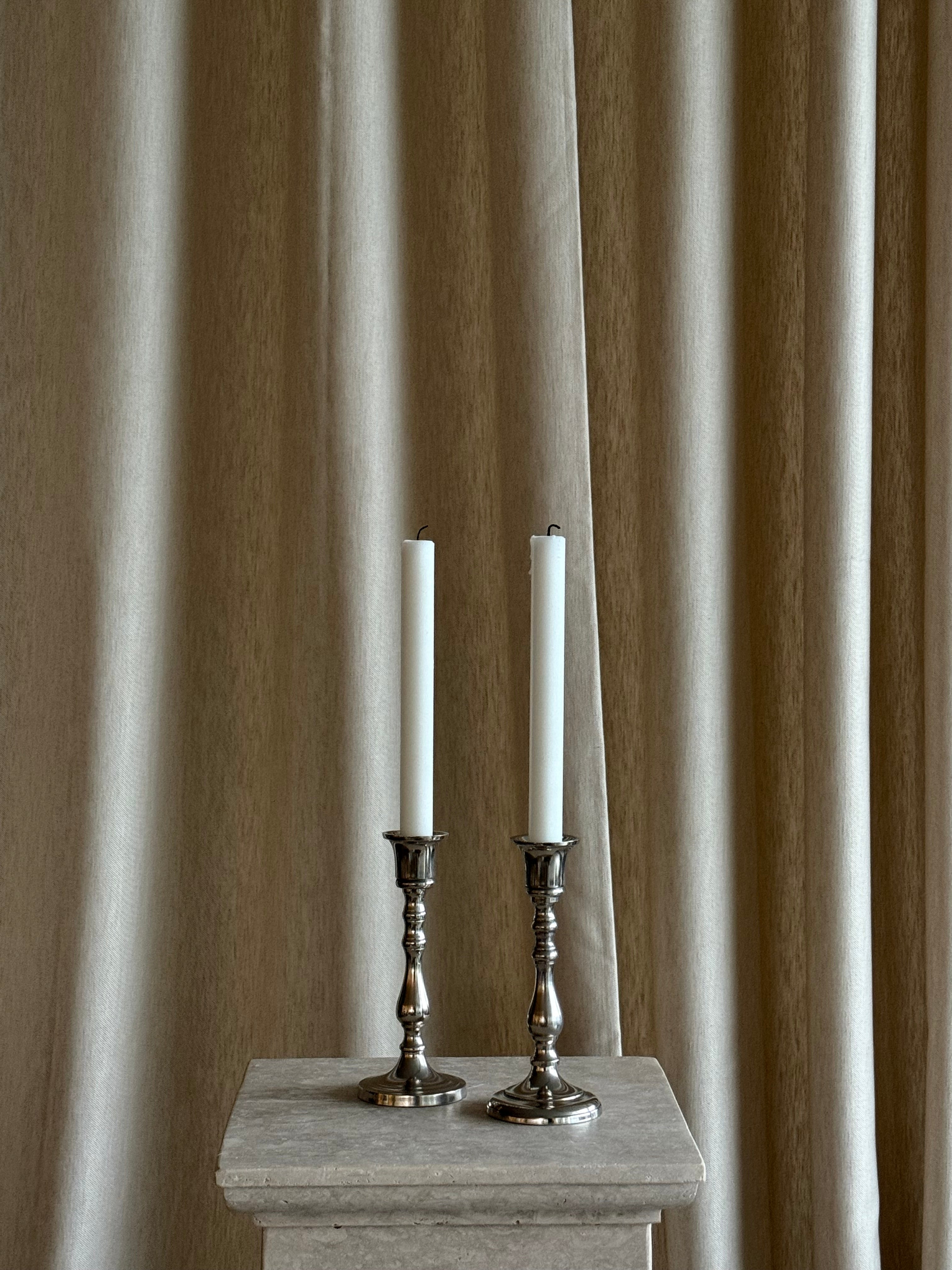 Classic candle holder round