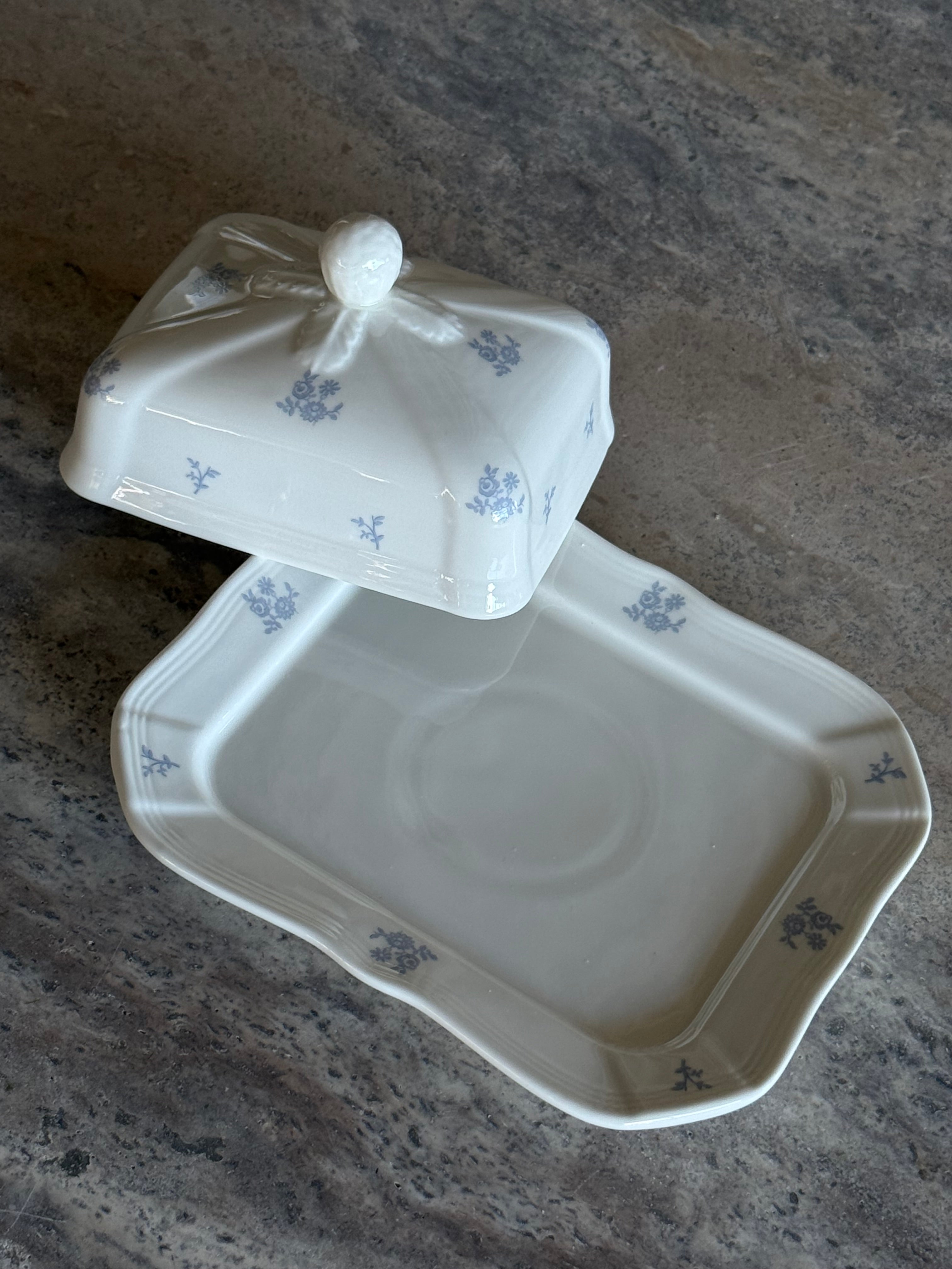 Fleur butter dish