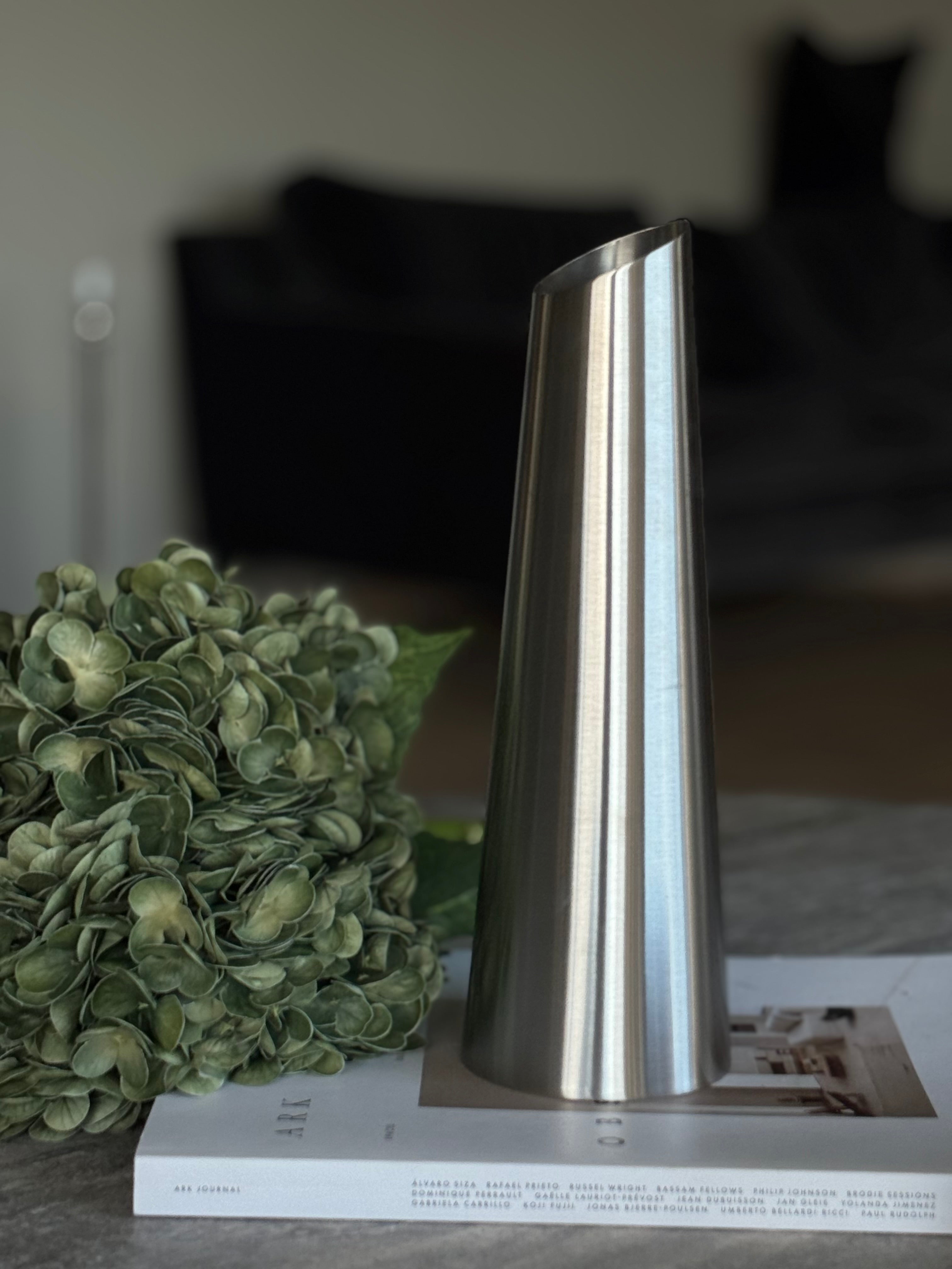 VKW steel vase