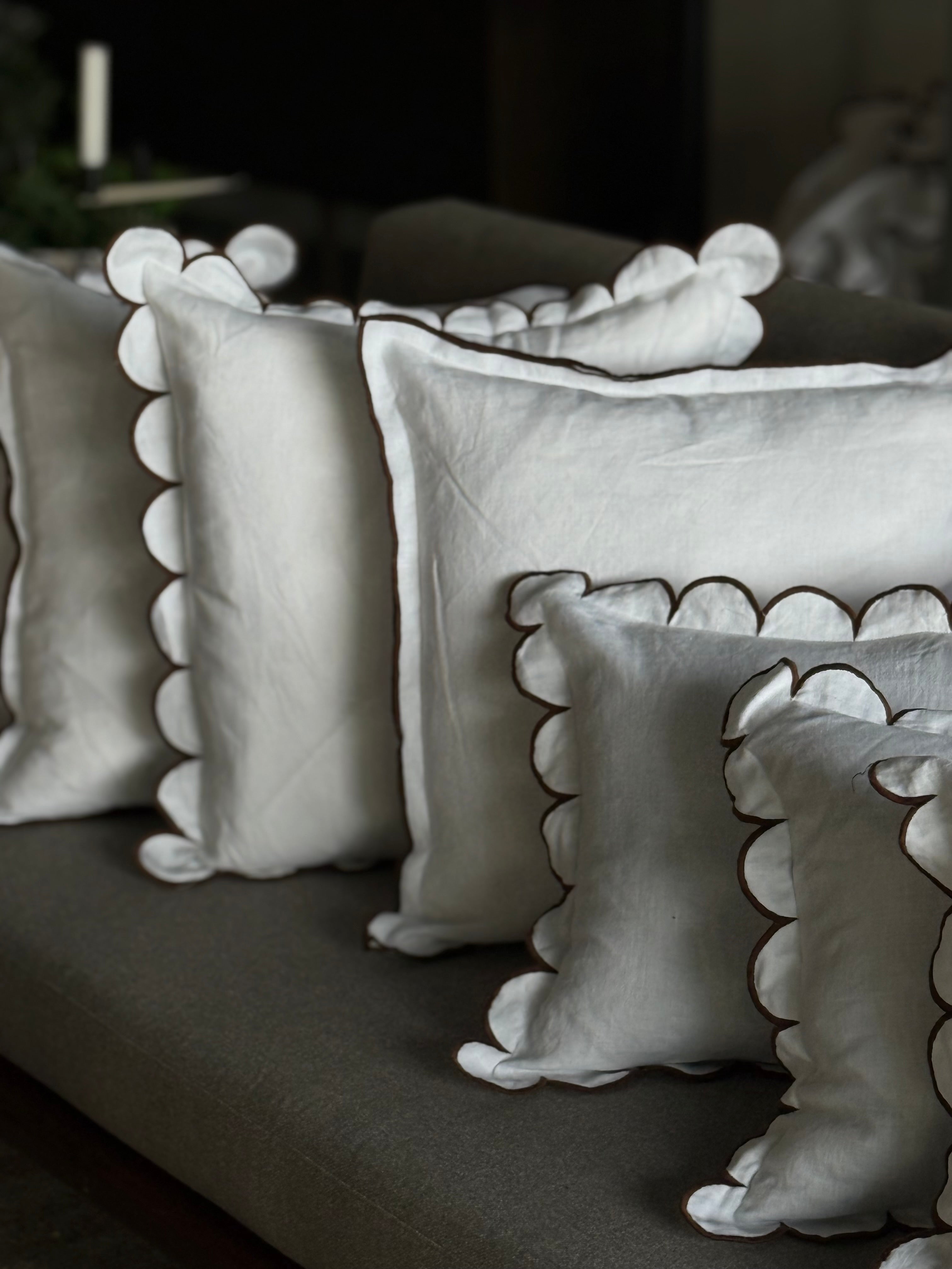 VKW scallop linen 50x50