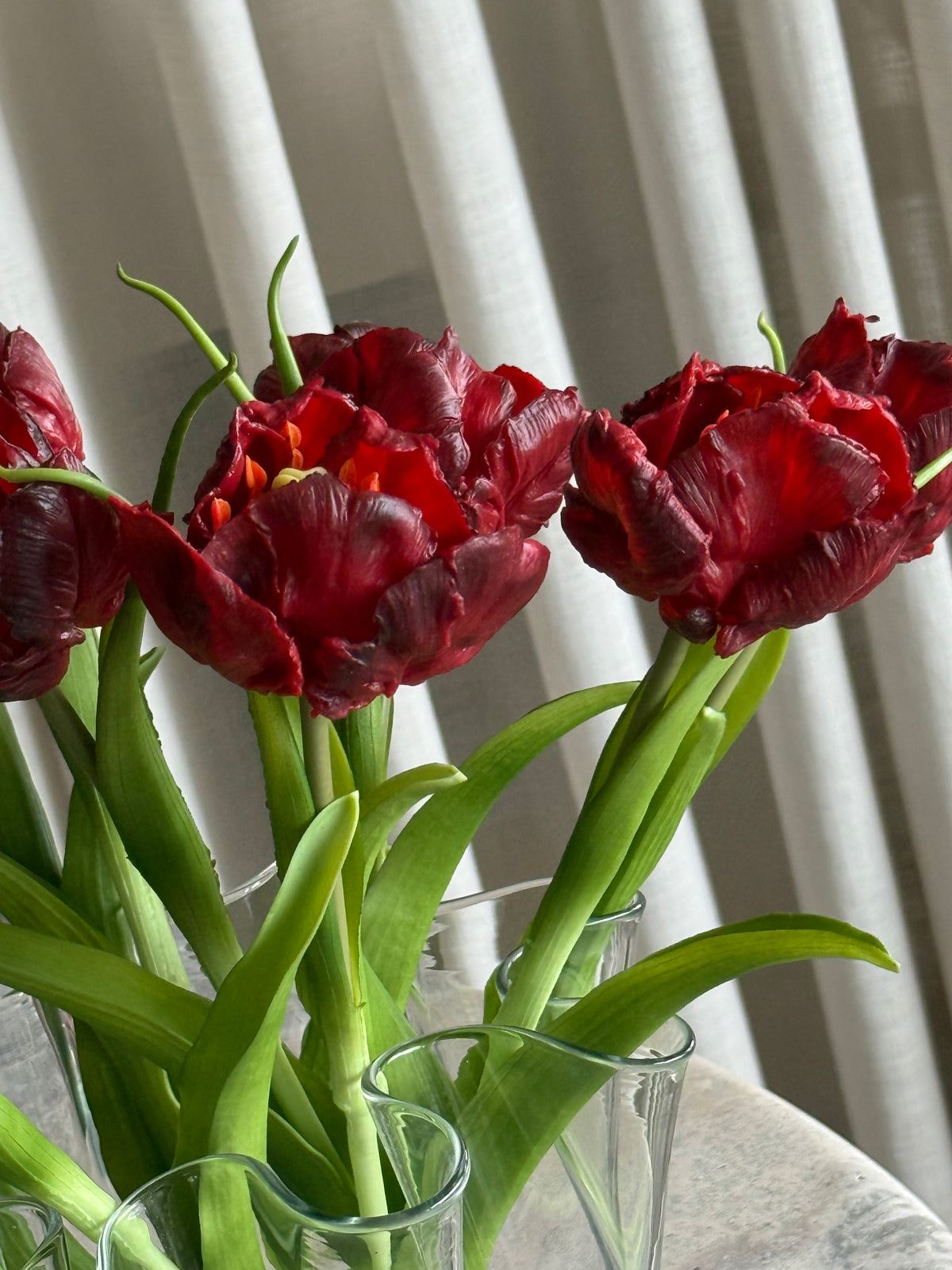 Tulipan premiumbukett mørk rød