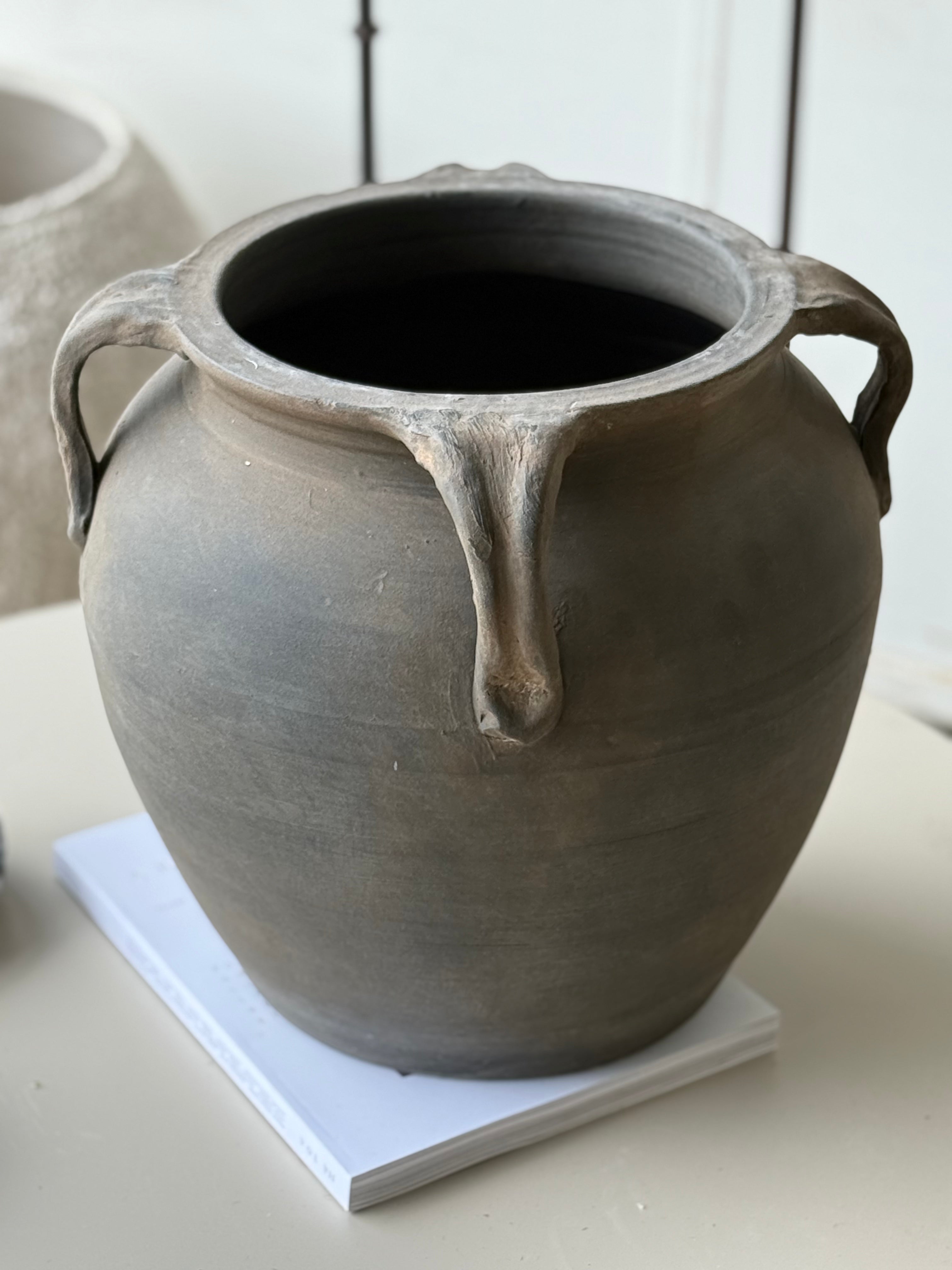 Keramikk blomsterpotte