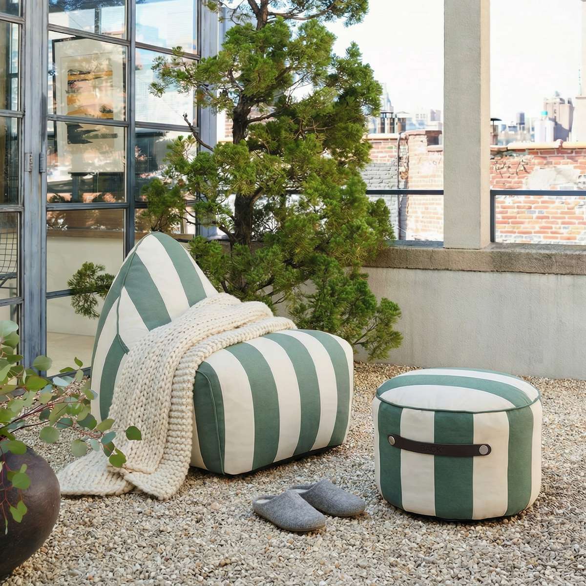 Mollis puff olive