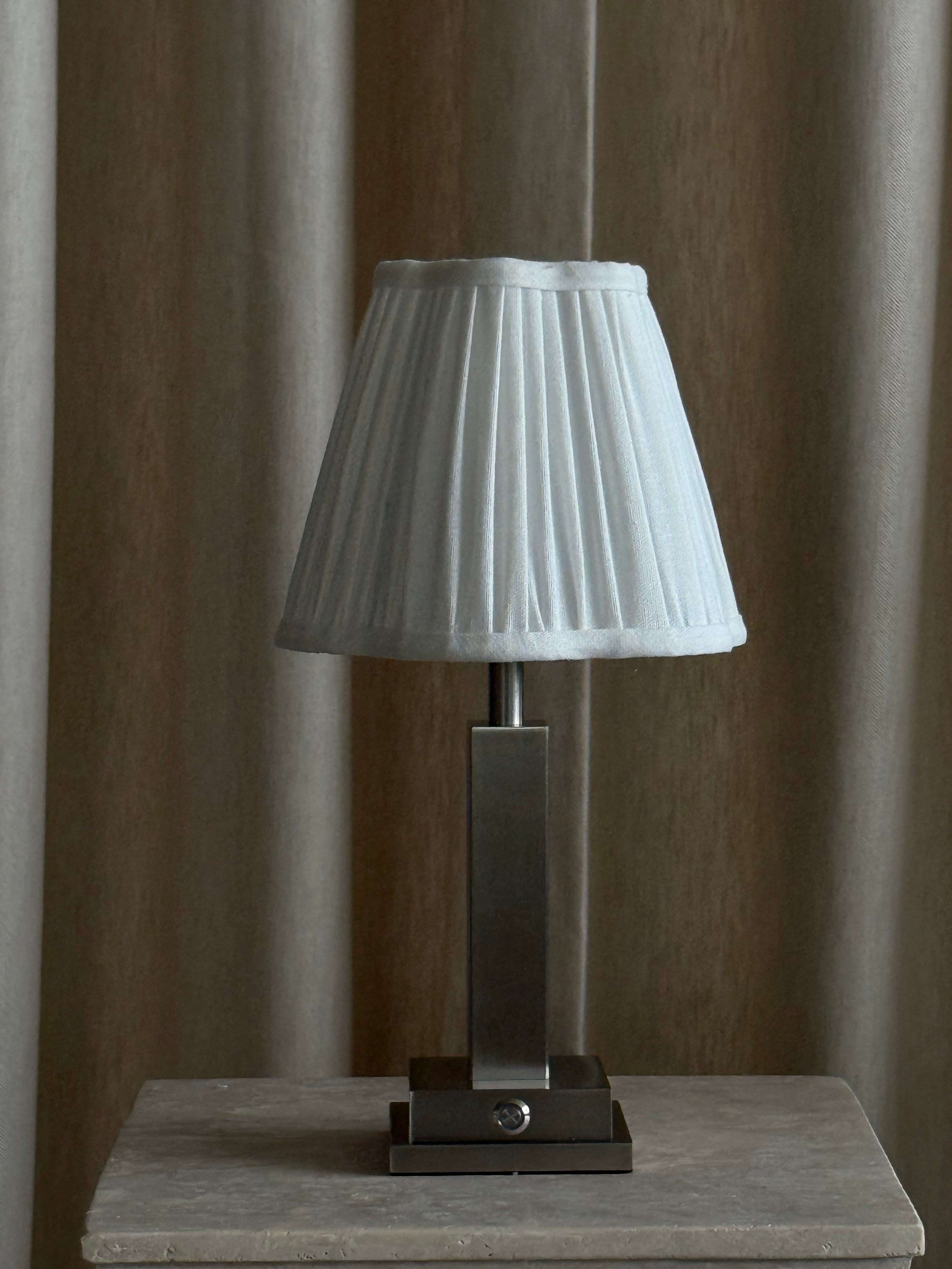 Lampeskjerm bølge hvit