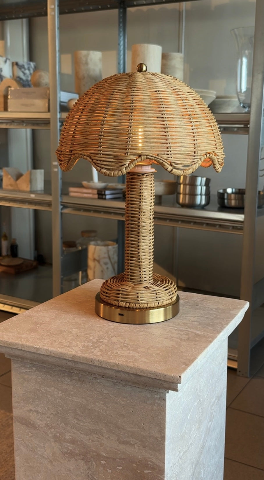 Rattan wave - trådløs lampe