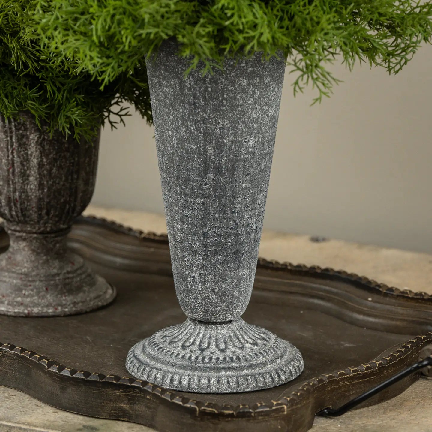 Sienna vase