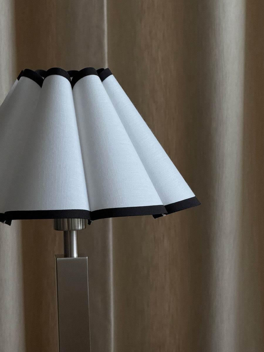 Lampeskjerm scallop kontrast