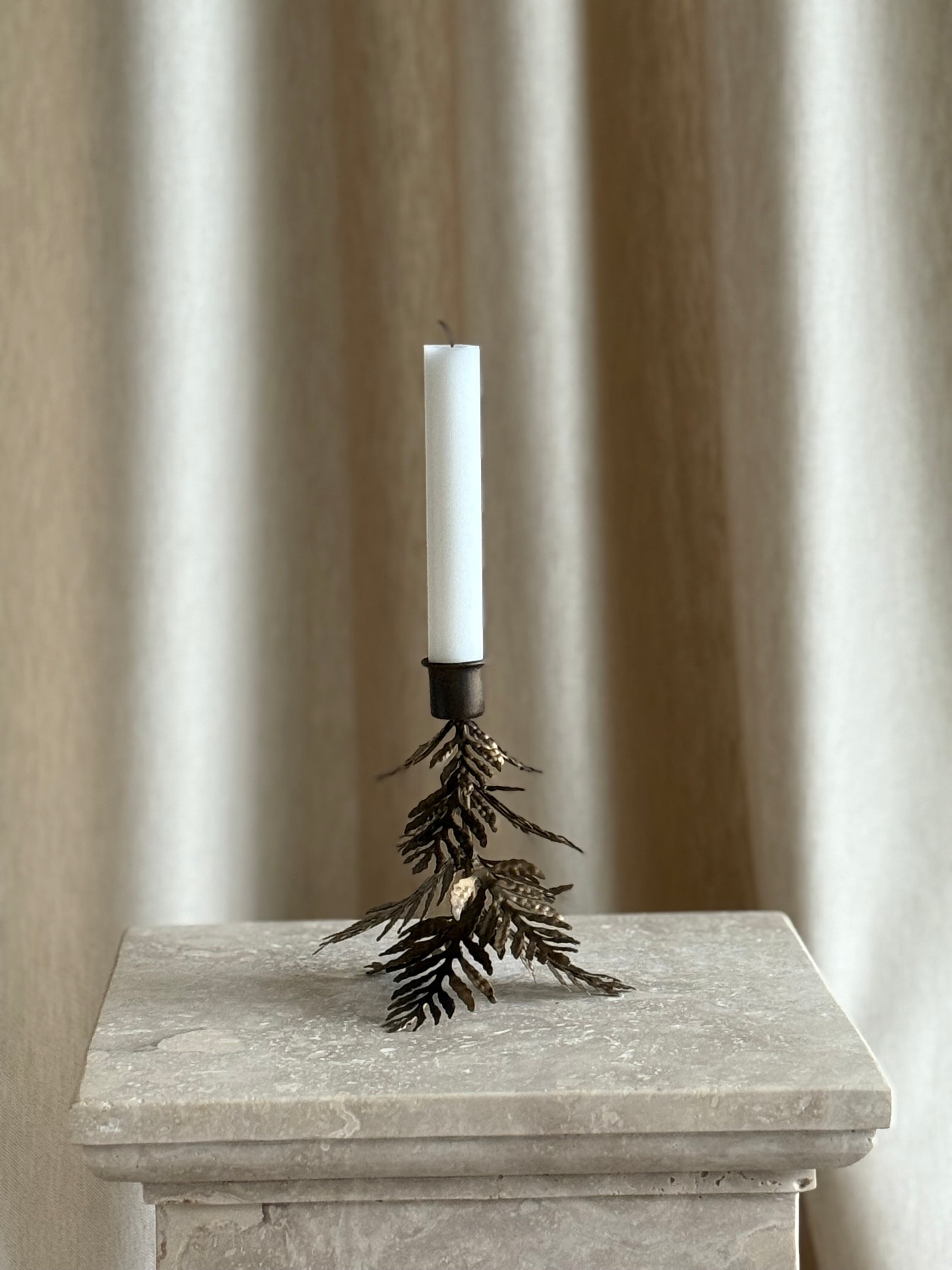 Tre lysestake antikk lav