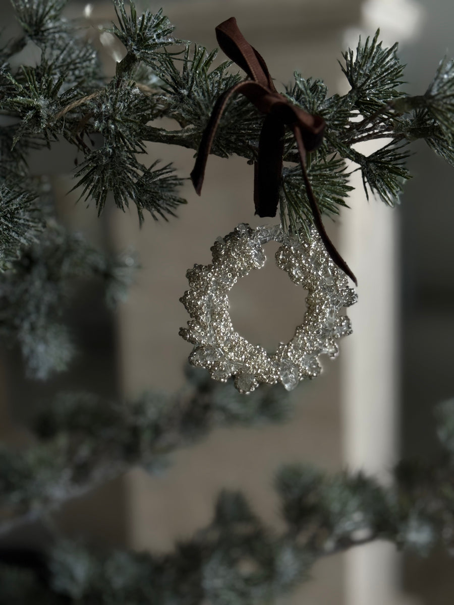 Glasskrans med perler