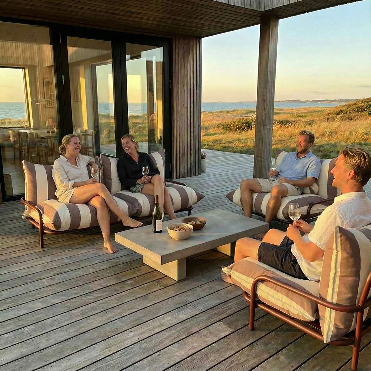 Mollis hagesofa burgunder