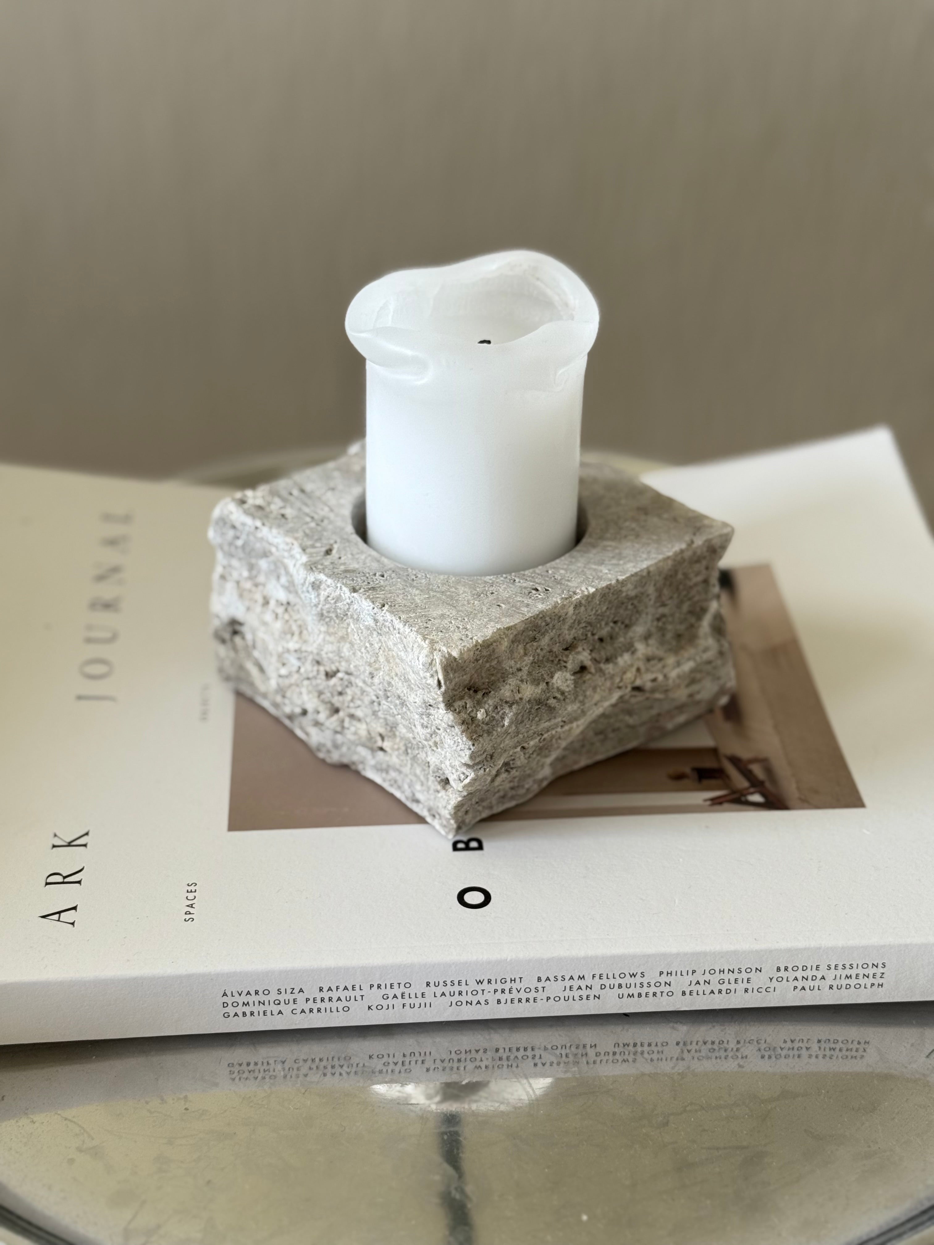 Mondo rå sølv travertin