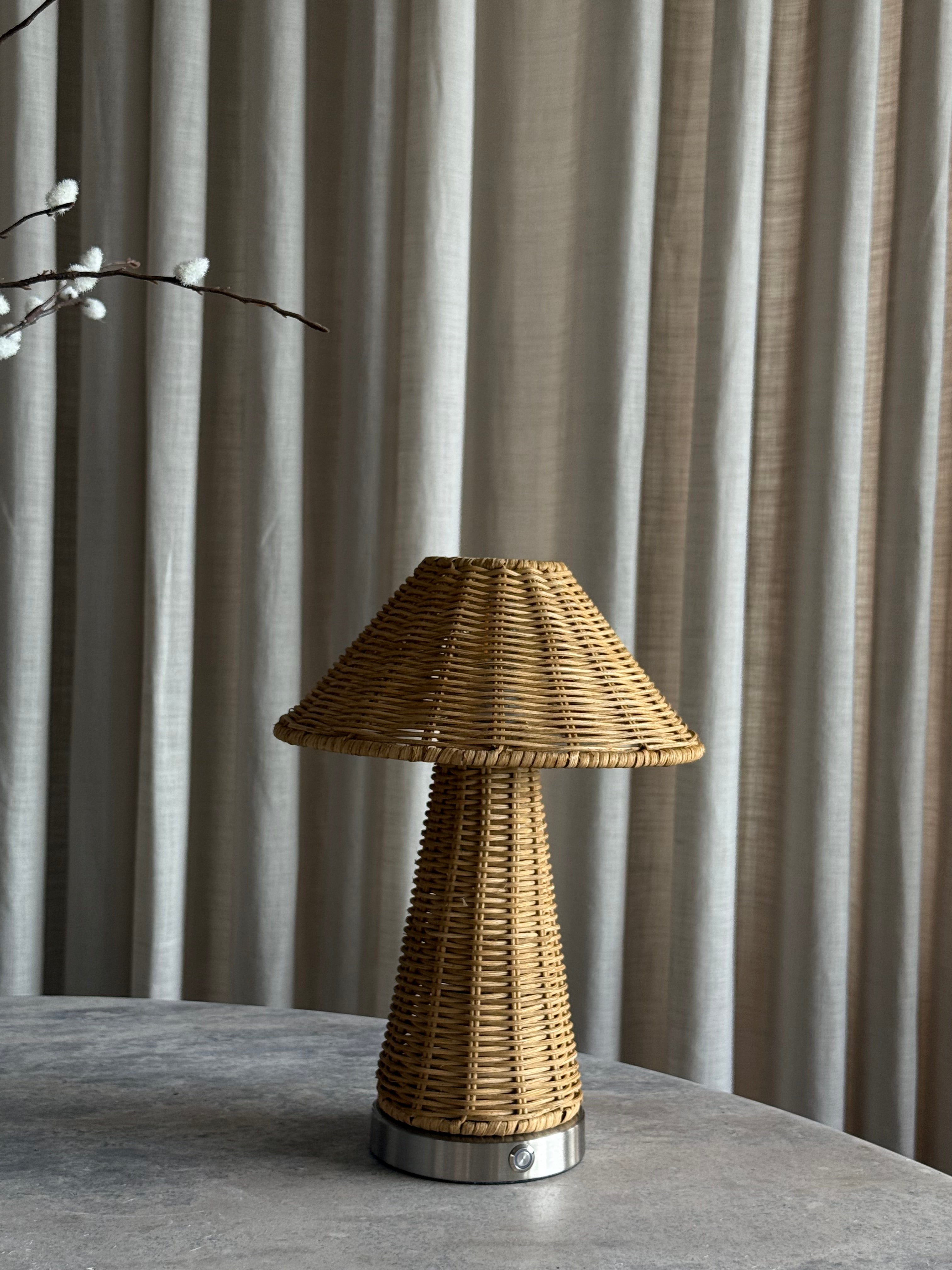 Noelle trådløs lampe stål