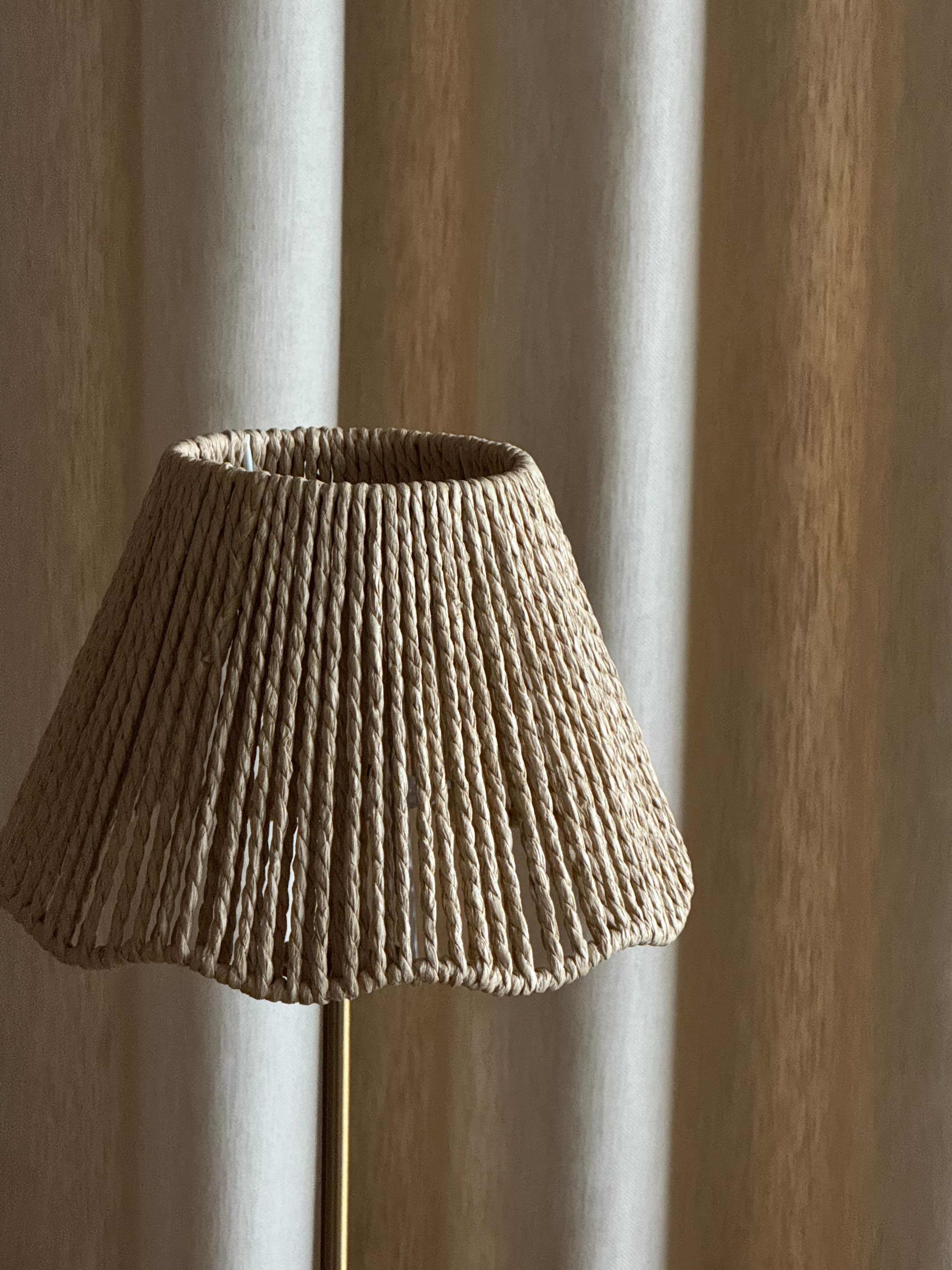 Lampeskjerm rotting natur