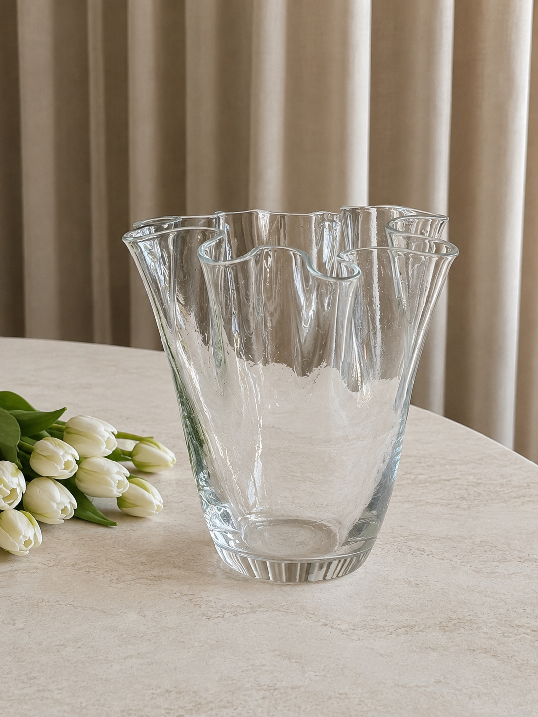 Scallop vase