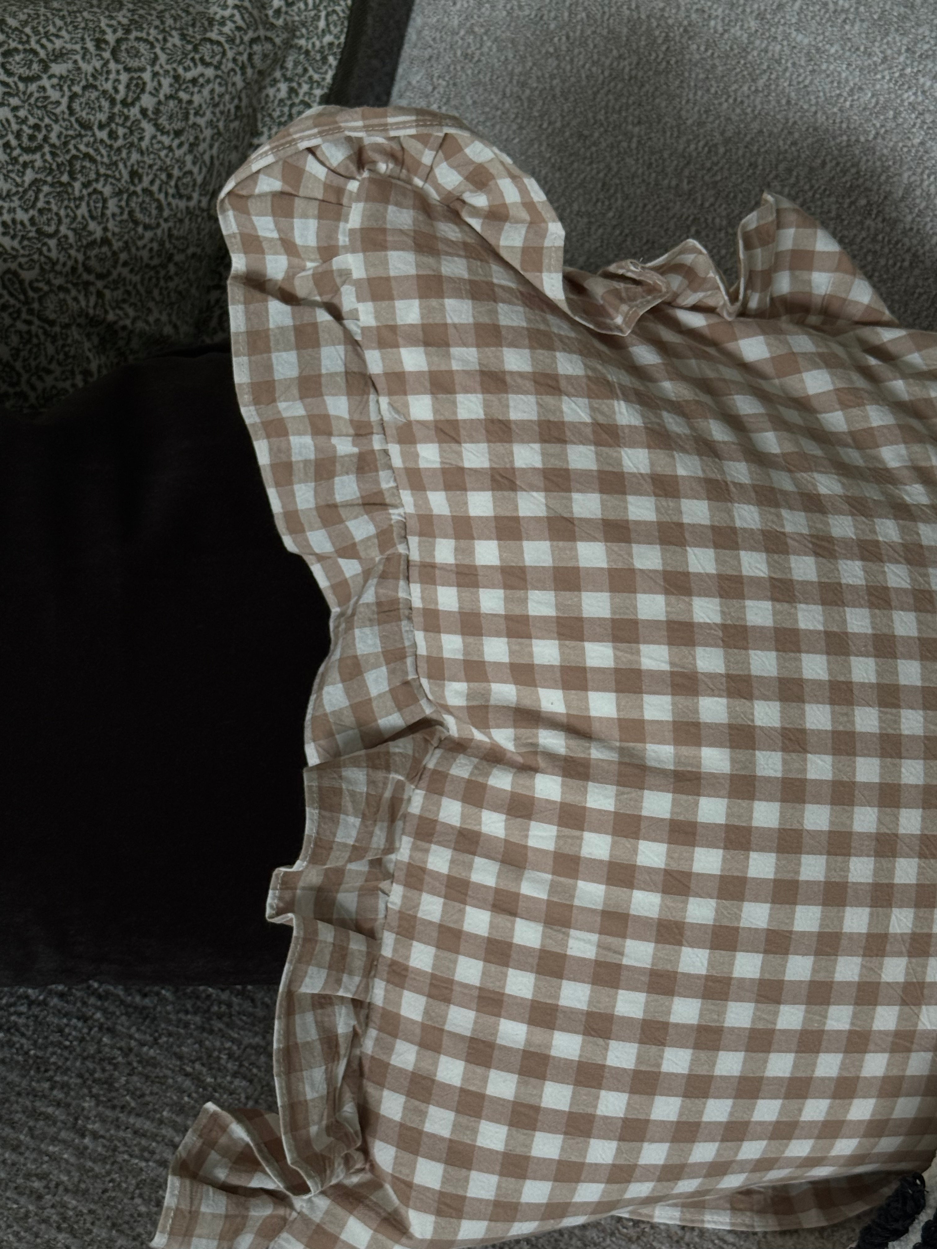 Gingham putetrekk mørk beige