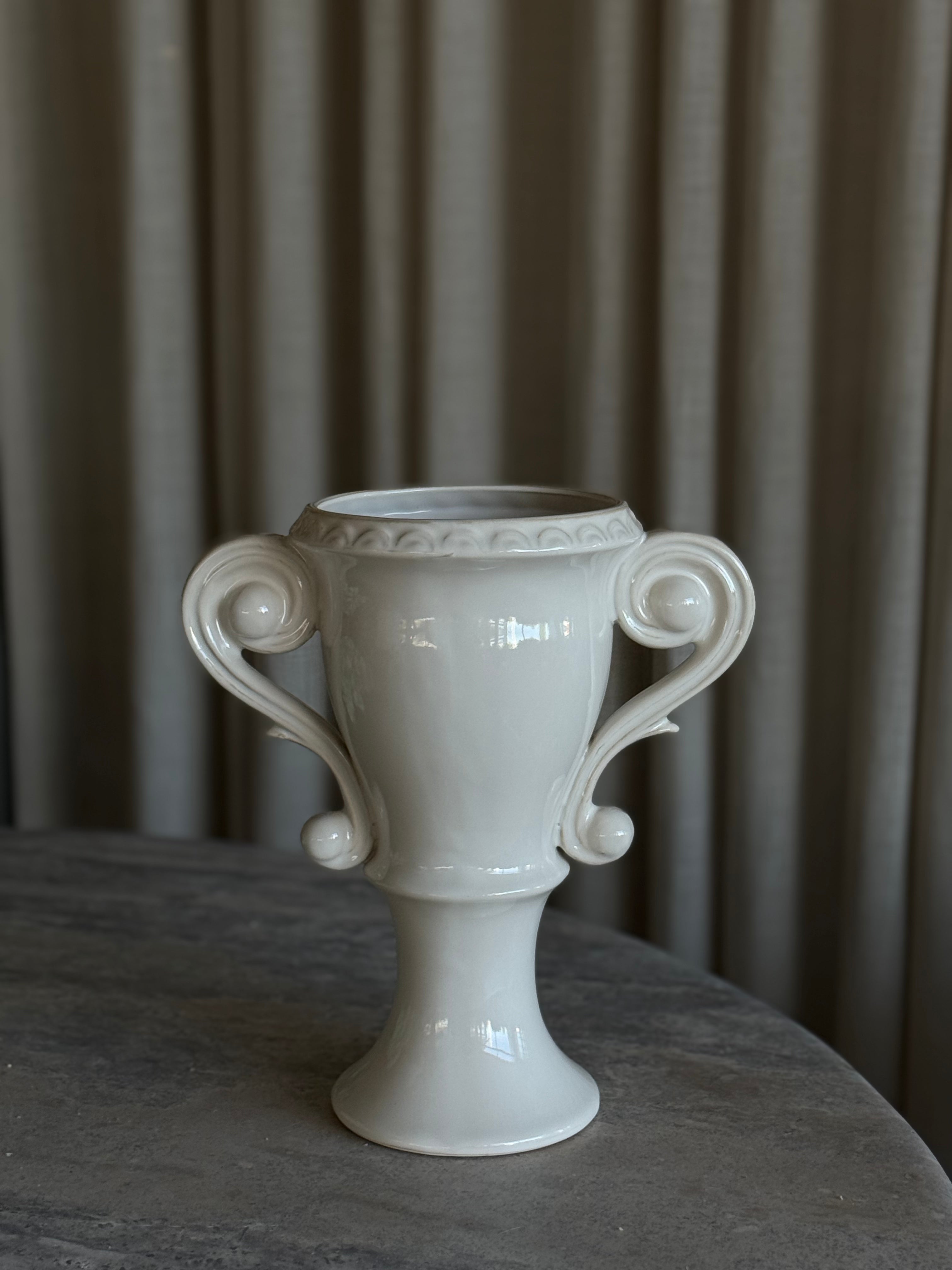 Anabelle vase