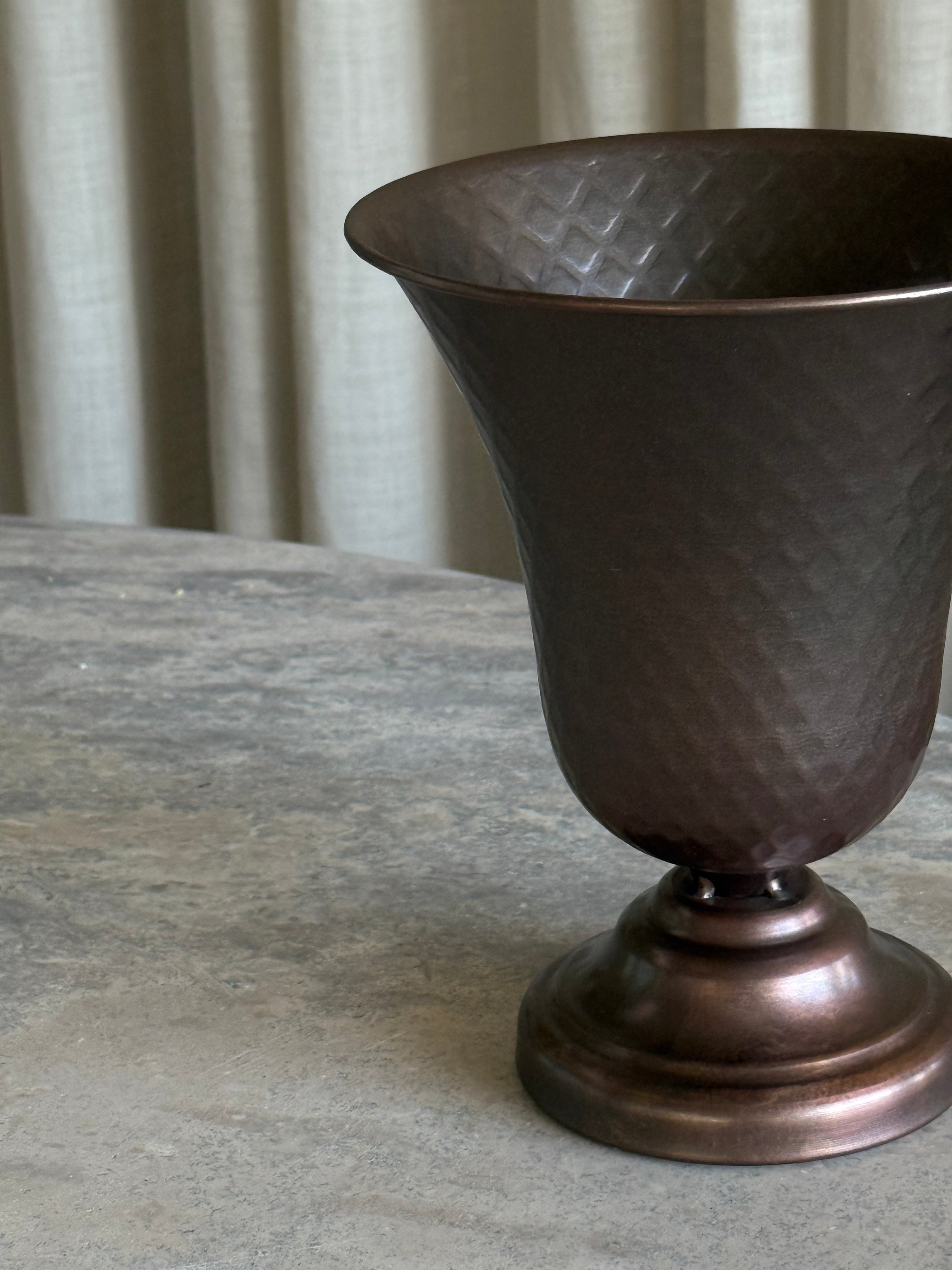 Valentina vase