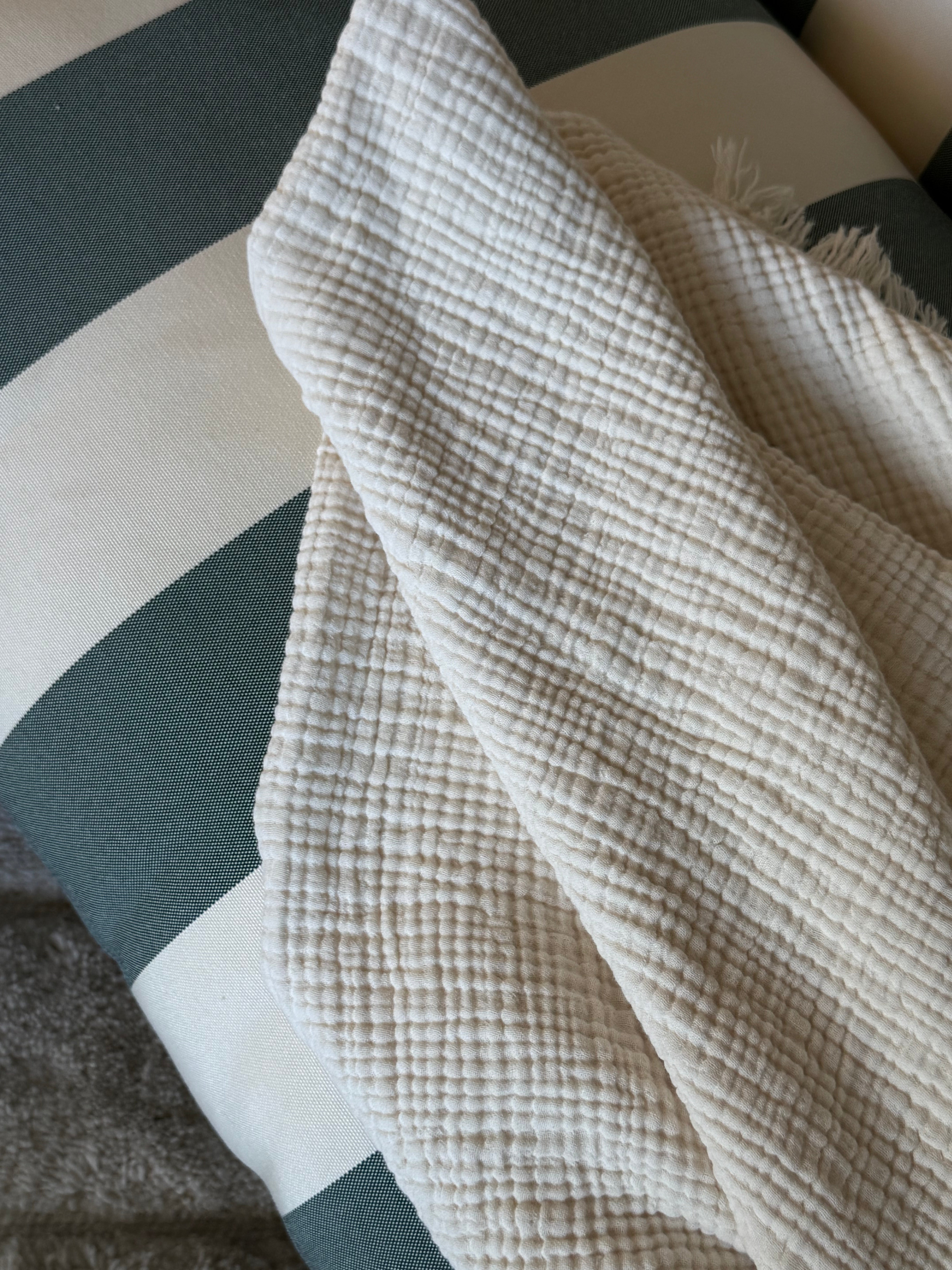 Ekstra soft musselin teppe krem