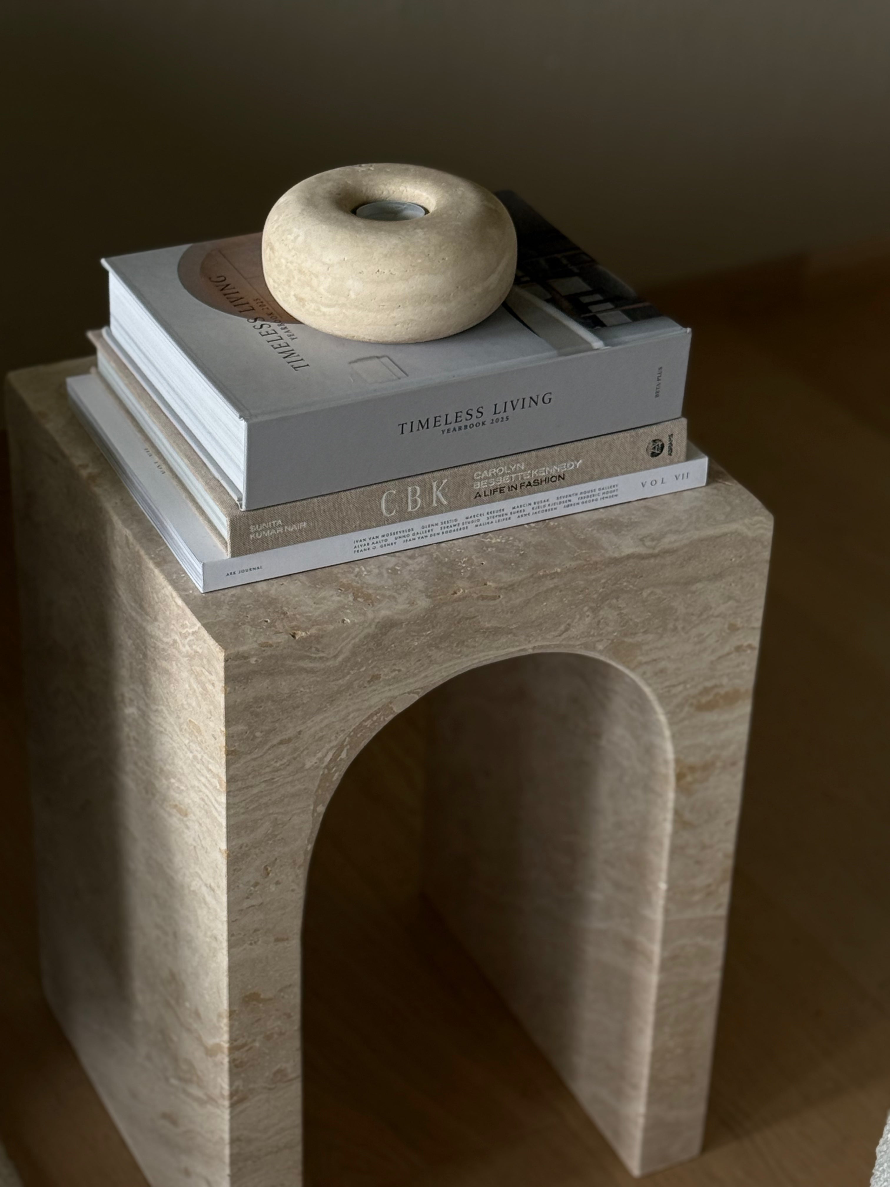 Stella big telysholder lys travertin