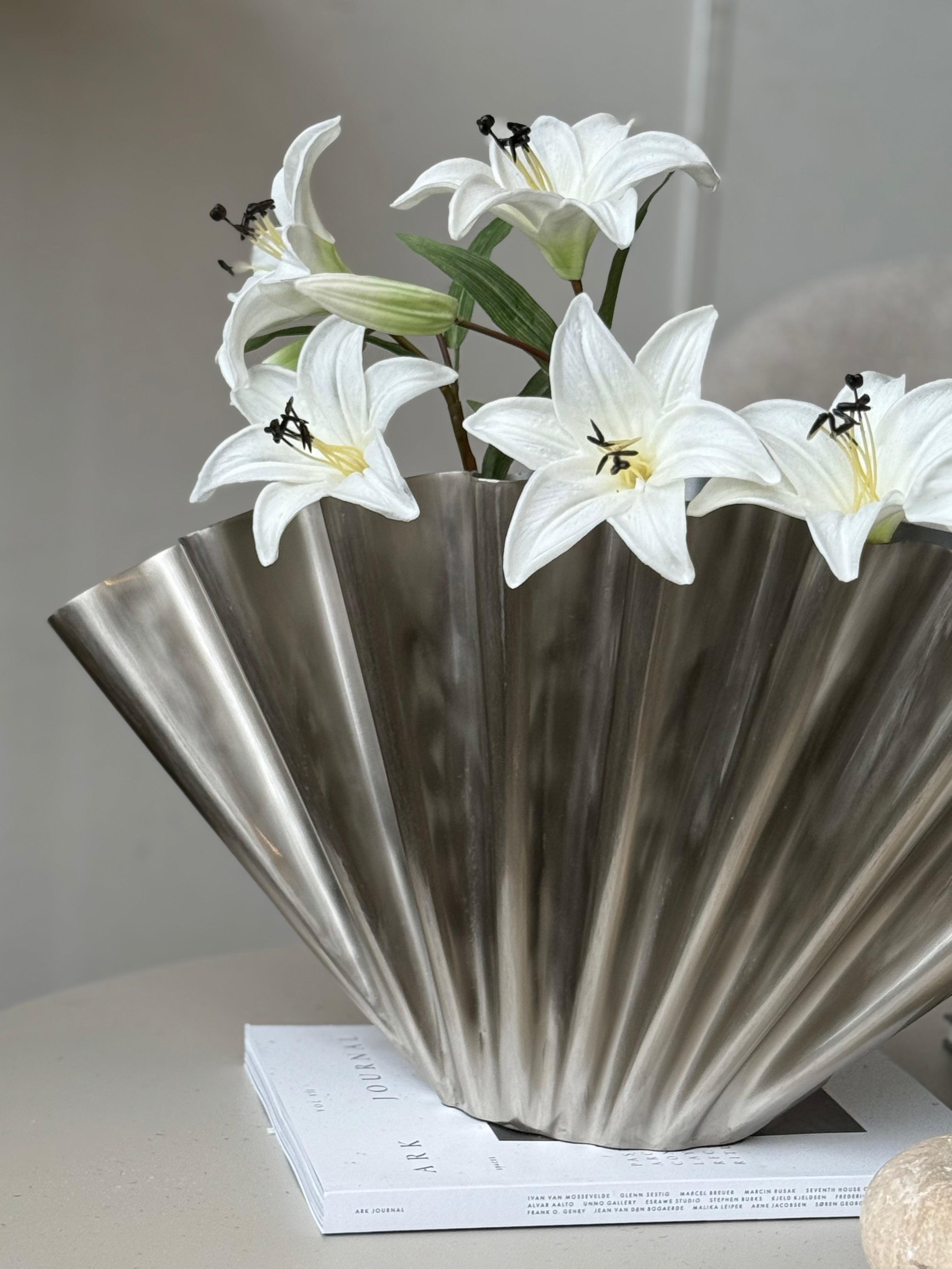 Vase wave stål
