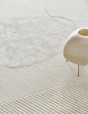 Topaz off white