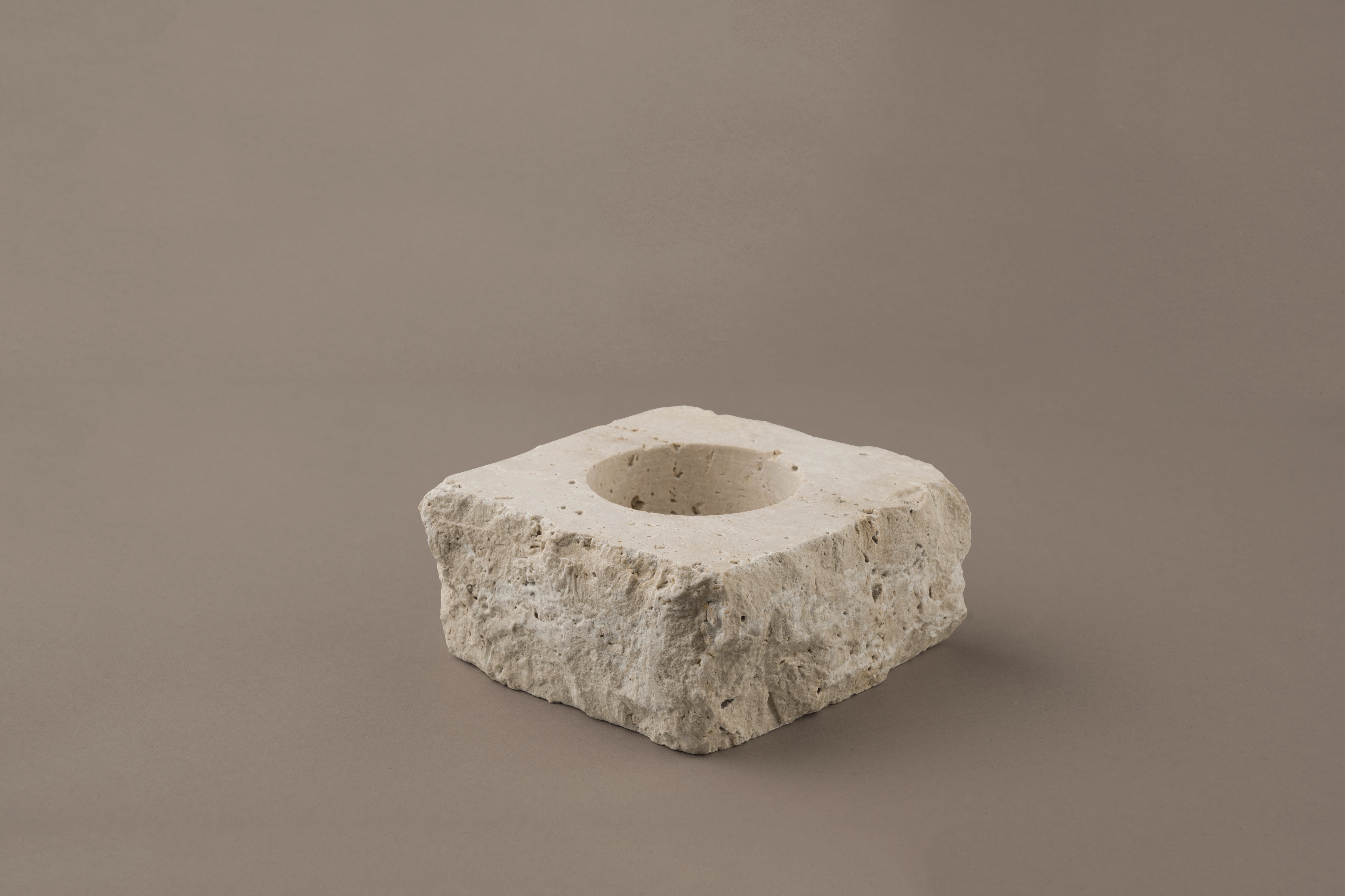 Mondo rå lys travertin