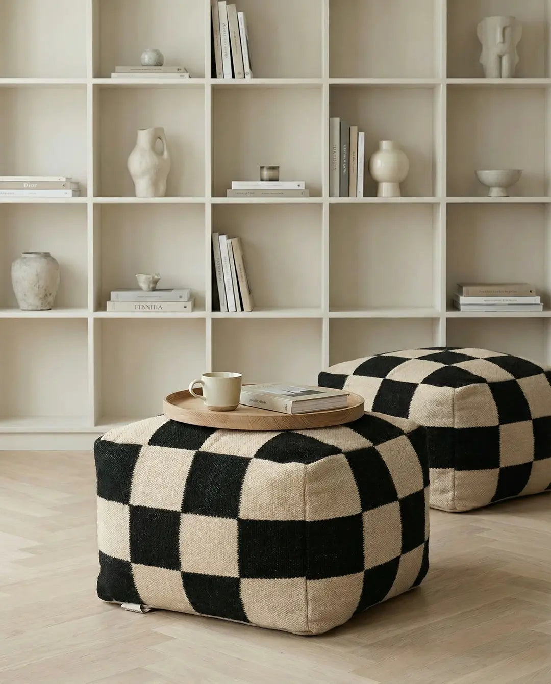Square puff natur/sort